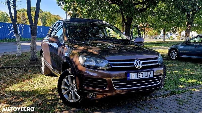 Culoaremaro Utilizat 2012 VW Touareg SUV | 12.950 EUR (Preț OK) - Imagine 1/4