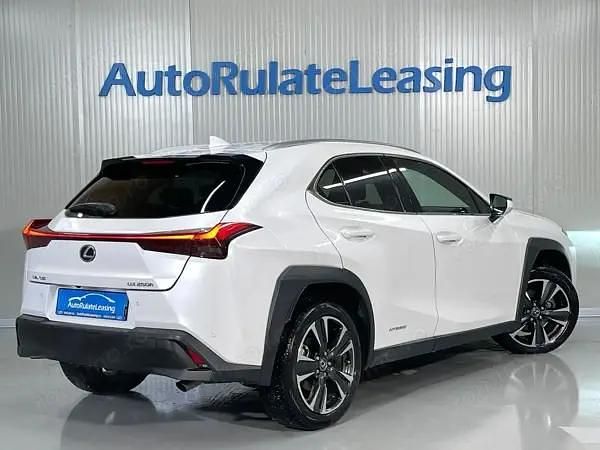 Second-hand Lexus UX 177 CP (130 kW) 2021 SUV
