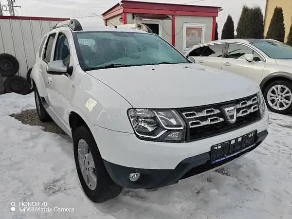 Second-hand Dacia Duster 115 CP (84 kW) 2016 Alb SUV
