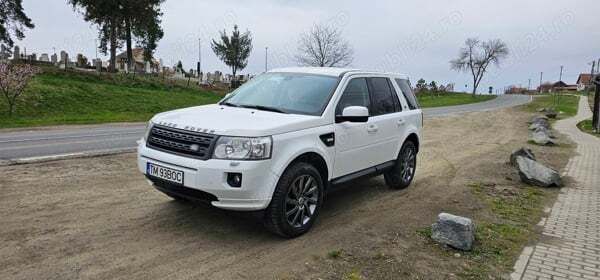 Alb Utilizat 2012 Land Rover Freelander 2 SUV | 9.650 EUR - Imagine 1/4