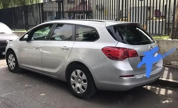 Second-hand Opel Astra 131 CP (96 kW) 2014 Argintiu Break