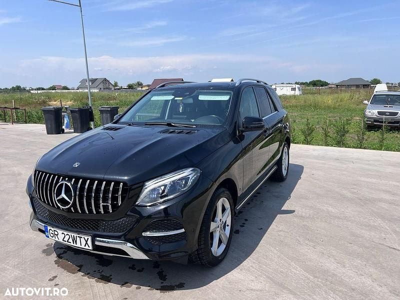 Negru Utilizat 2018 Mercedes GLE350 SUV | 29.500 EUR - Imagine 1/4