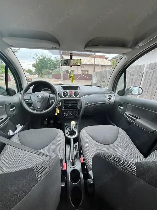 Argintiu Utilizat 2007 Citroën C3 Hatchback | 2.250 EUR - Imagine 1/4