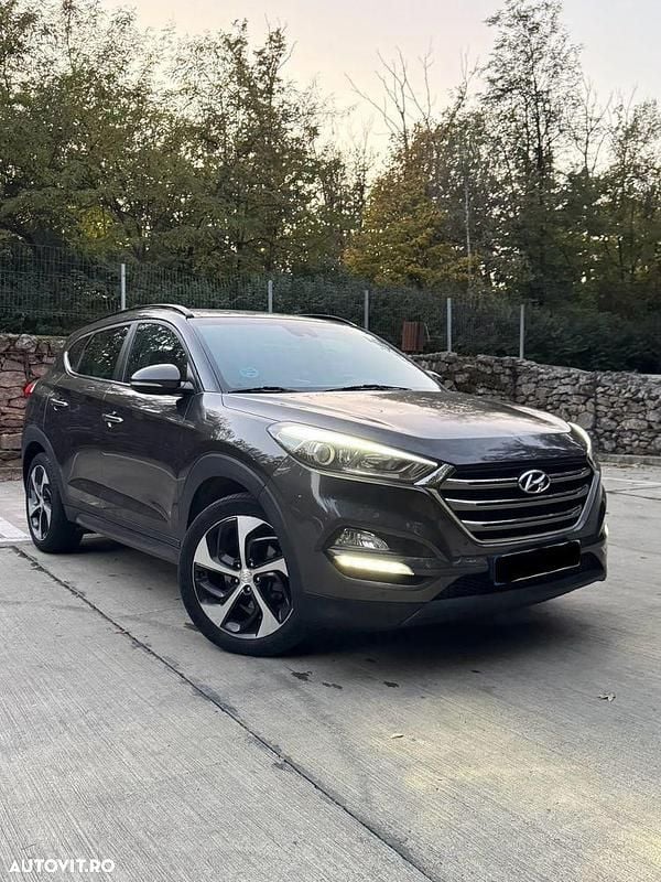 Culoaregri Utilizat 2016 Hyundai Tucson SUV | 11.800 EUR (Preț OK) - Imagine 1/4