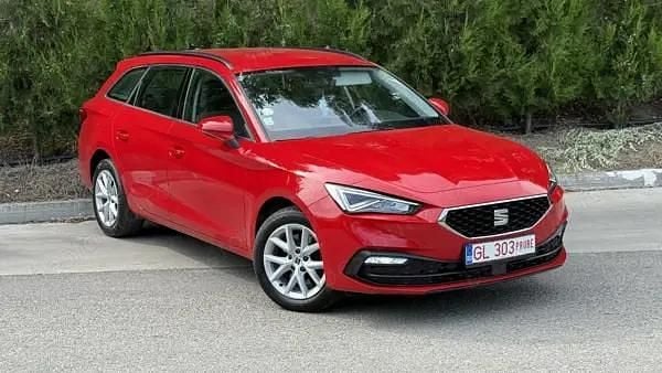 Rosu Utilizat 2023 Seat Leon Break | 14.800 EUR (Preț bun) - Imagine 1/4
