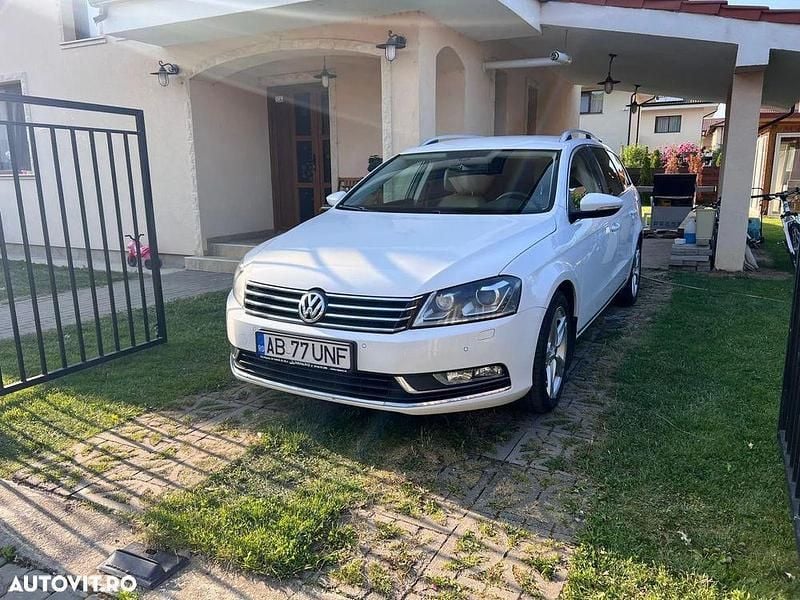Alb Utilizat 2012 VW Passat Comfortline Break | 7.900 EUR (Preț OK) - Imagine 1/4