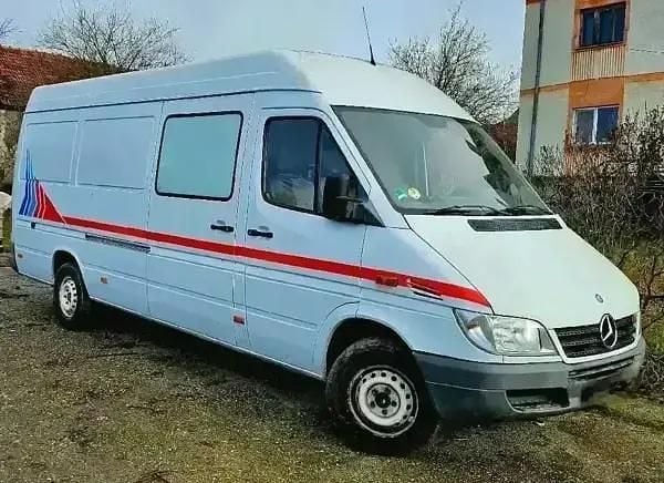 Second-hand Mercedes Sprinter 131 CP (96 kW) 2005