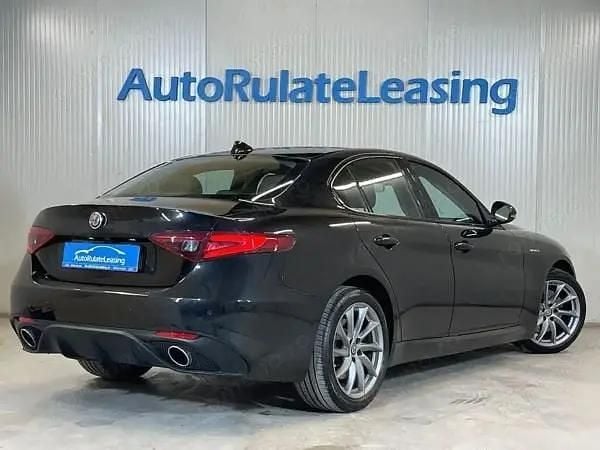 Second-hand Alfa Romeo Giulia Veloce 210 CP (154 kW) 2019 Negru Berlinǎ