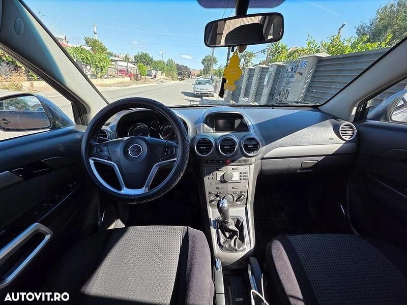 Culoaregri Utilizat 2008 Opel Antara Enjoy SUV | 3.200 EUR (Preț bun) - Imagine 1/4