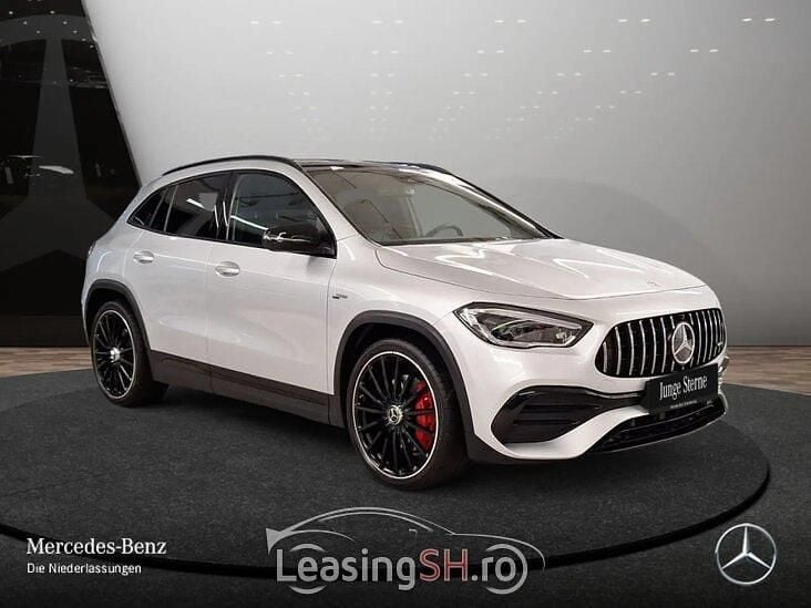 Argintiu Utilizat 2022 Mercedes CLA35 AMG AMG SUV | 48.000 EUR - Imagine 1/4