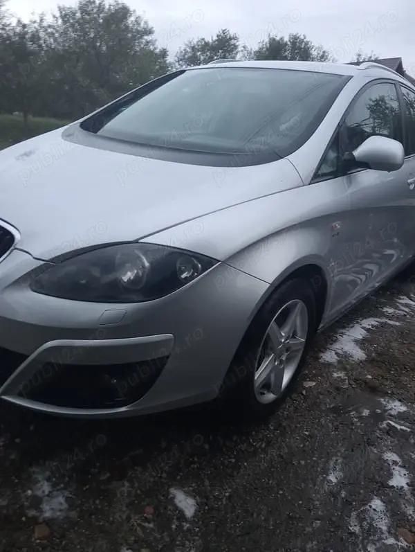 Second-hand Seat Altea 125 CP (91 kW) 2010 Monovolum