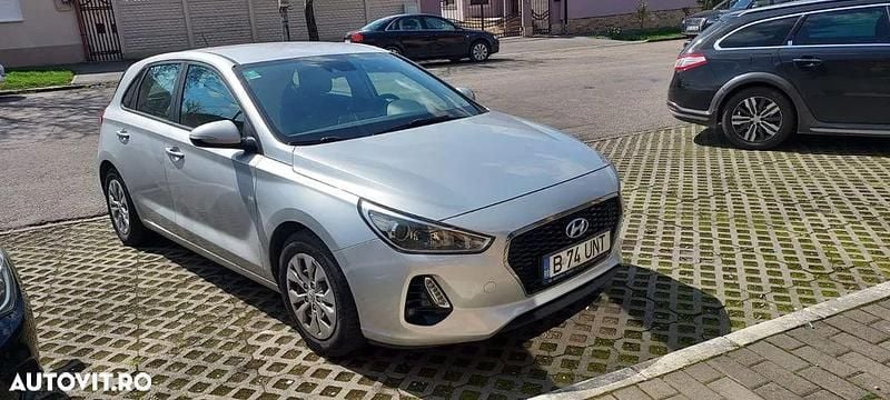 Culoaregri Utilizat 2018 Hyundai i30 Hatchback | 8.900 EUR (Preț bun) - Imagine 1/4