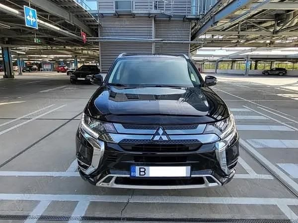 Second-hand 2019 Mitsubishi Outlander P-HEV SUV | 15.190 EUR (Preț bun) - Imagine 1/4