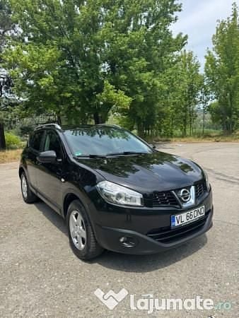 Negru Utilizat 2011 Nissan Qashqai SUV | 7.600 EUR (Puțin scump) - Imagine 1/4