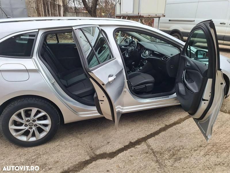 Culoaregri Utilizat 2017 Opel Astra Dynamic Break | 8.450 EUR (Preț OK) - Imagine 1/4