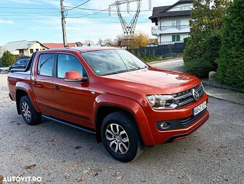 Culoareportocaliu Utilizat 2015 VW Amarok Canyon Pickup | 17.850 EUR (Preț OK) - Imagine 1/4