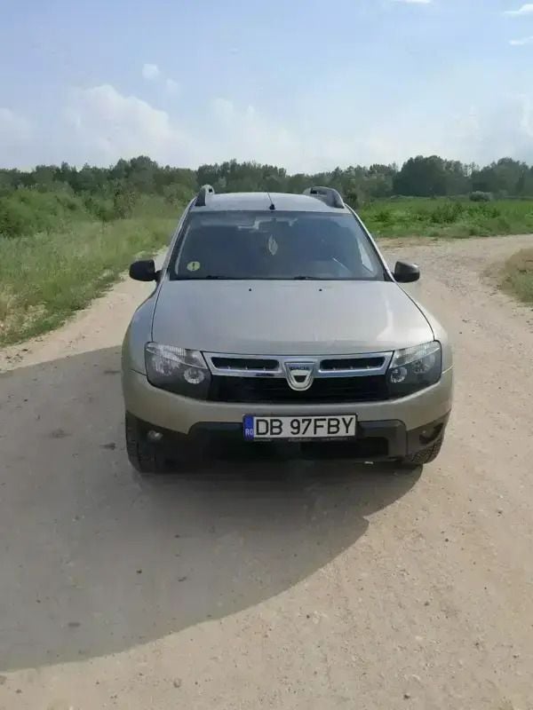 Utilizat 2013 Dacia Duster SUV | 5.000 EUR (Preț OK) - Imagine 1/4