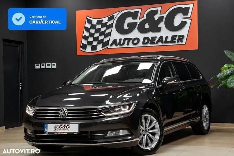 Gri Utilizat 2019 VW Passat Executive Berlinǎ | 17.350 EUR (Preț OK) - Imagine 1/4