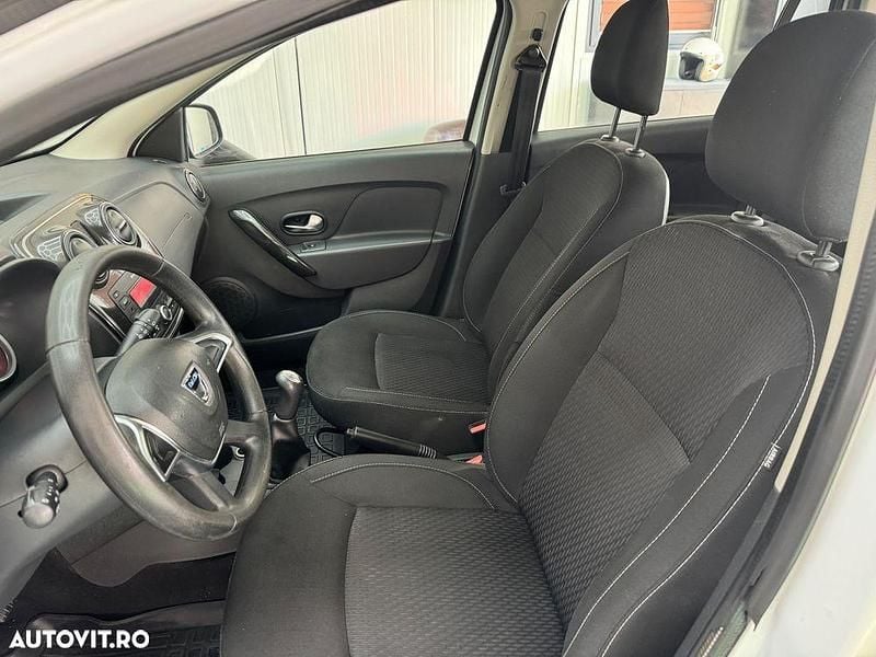 Second-hand Dacia Logan MCV Lauréate 75 CP (55 kW) 2020 Alb Break