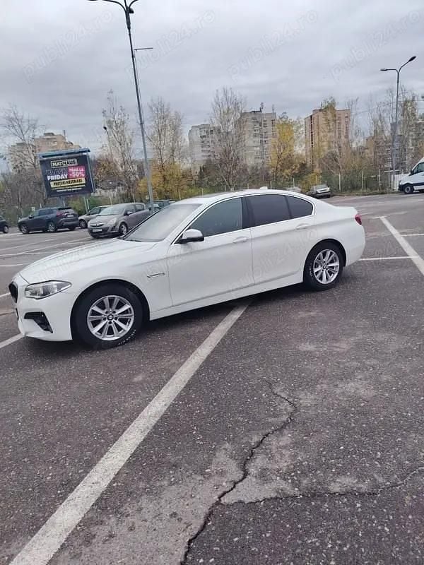 Second-hand BMW 520 220 CP (161 kW) 2014 Berlinǎ
