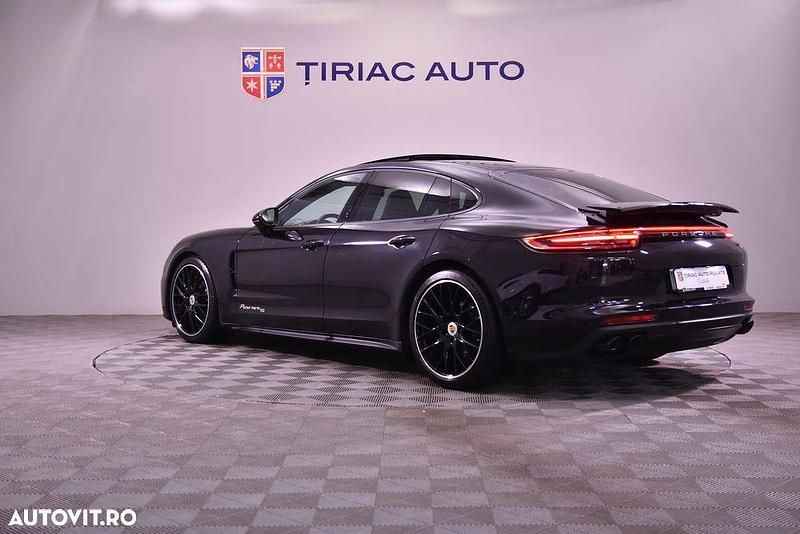 Second-hand Porsche Panamera 330 CP (242 kW) 2020 Culoarenegru Berlinǎ