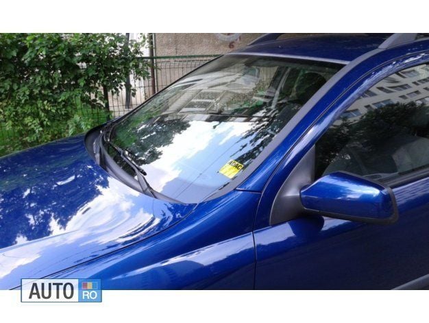 Second-hand Opel Astra 101 CP (74 kW) 2004 Albastru Break