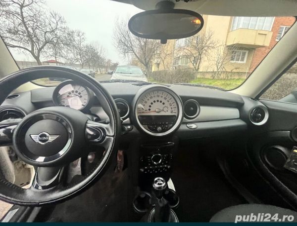 Alb Utilizat 2012 Mini Cooper Coupé Coupe | 5.600 EUR - Imagine 1/4