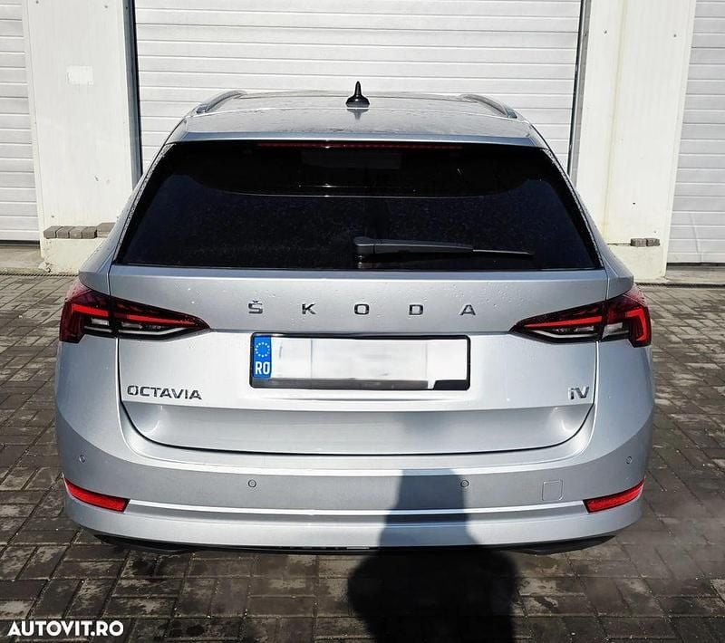 Second-hand Skoda Octavia Style 156 CP (114 kW) 2024 Culoareargint Break