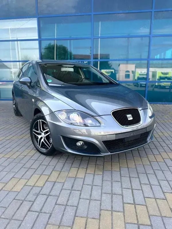 Utilizat 2013 Seat Leon Copa Hatchback | 5.590 EUR (Preț OK) - Imagine 1/4