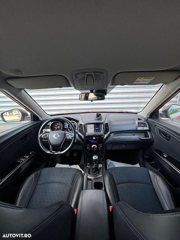 Second-hand Ssangyong (KGM) XLV 128 CP (94 kW) 2019 Culoareportocaliu SUV