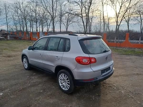 Second-hand VW Tiguan 150 CP (110 kW) 2009 Argintiu SUV