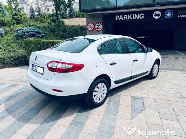 Second-hand Renault Fluence 110 CP (80 kW) 2011 Alb Berlinǎ