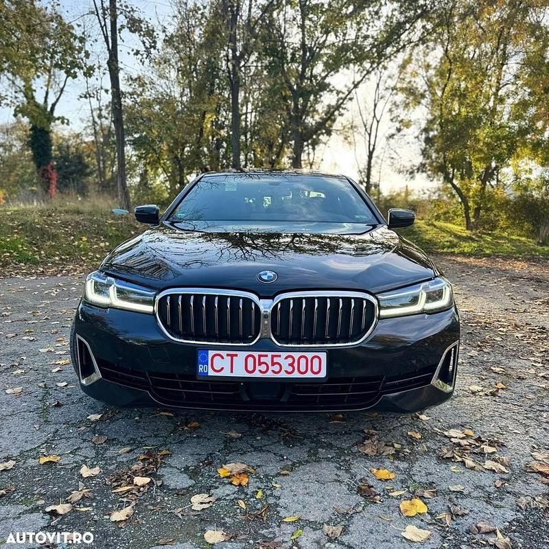 Culoarenegru Utilizat 2021 BMW 530 Comfort Edition Berlinǎ | 38.000 EUR (Preț OK) - Imagine 1/4
