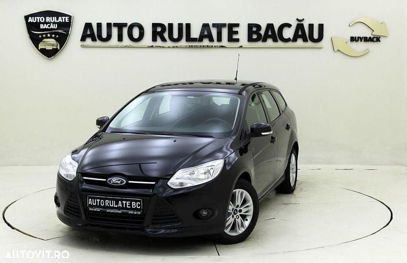 Second-hand Ford Focus 95 CP (69 kW) 2012 Negru Break