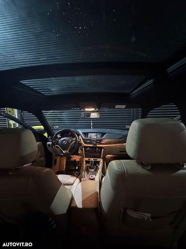 Culoarenegru Utilizat 2012 BMW X1 Sport Line SUV | 9.800 EUR (Preț OK) - Imagine 1/4