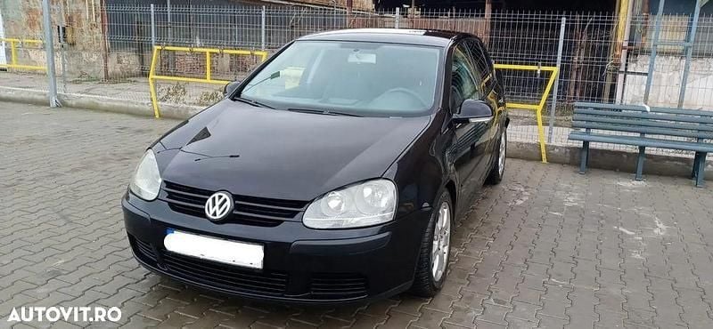 Culoarenegru Utilizat 2004 VW Golf IV Comfortline Break | 1.899 EUR (Preț OK) - Imagine 1/4