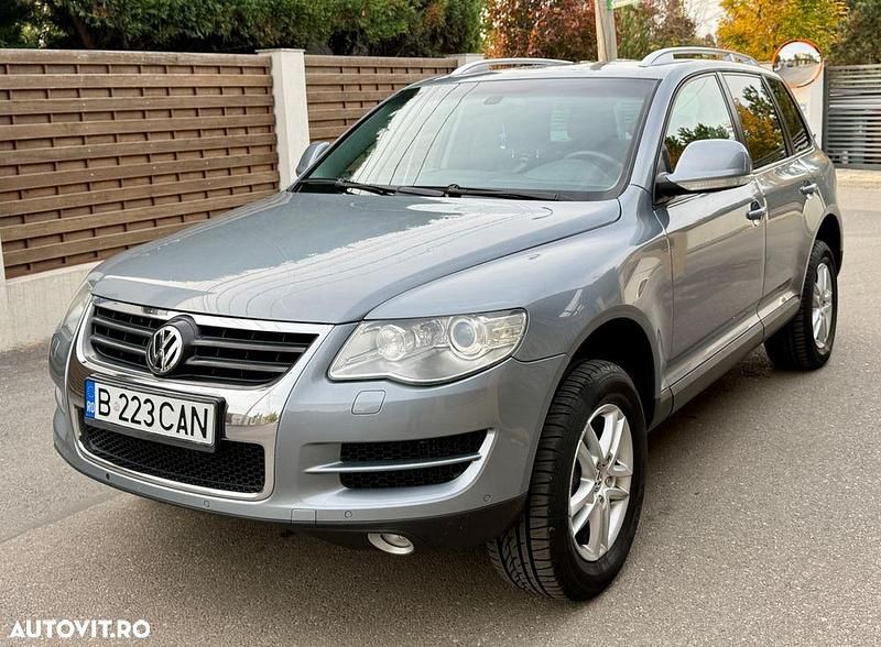 Culoaregri Utilizat 2008 VW Touareg SUV | 7.300 EUR (Preț OK) - Imagine 1/4