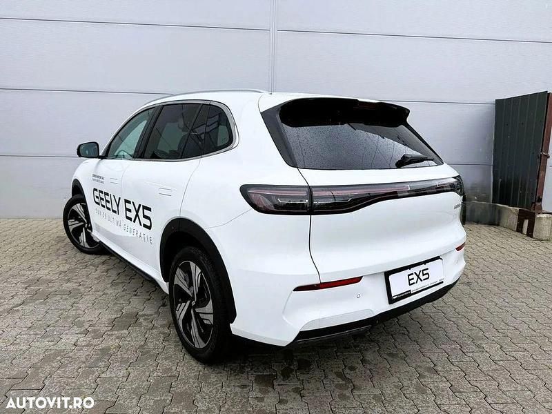 Nouă Geely EX5 160 kW (218 CP) 2025 Culoarealb SUV