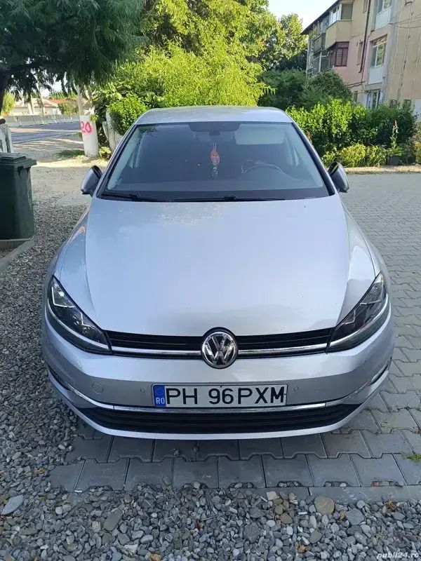 Utilizat 2019 VW Golf VII Hatchback | 9.500 EUR (Preț bun) - Imagine 1/4