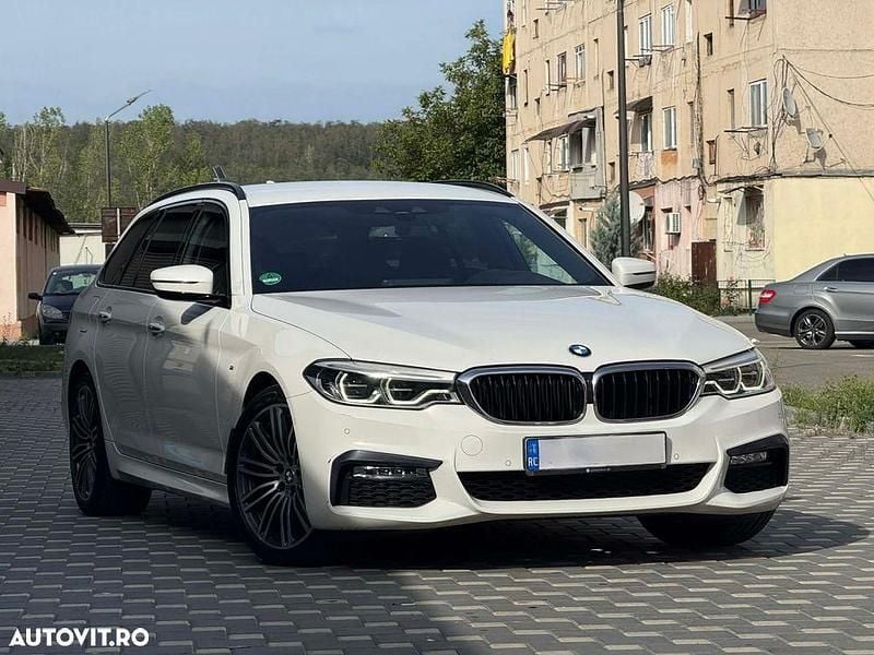 Culoarealb Utilizat 2018 BMW 520 M Sport Break | 21.000 EUR (Puțin scump) - Imagine 1/4