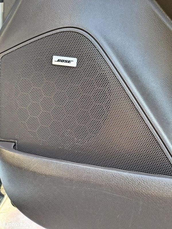 Second-hand Opel Mokka Innovation 130 CP (95 kW) 2015 Culoarealb SUV