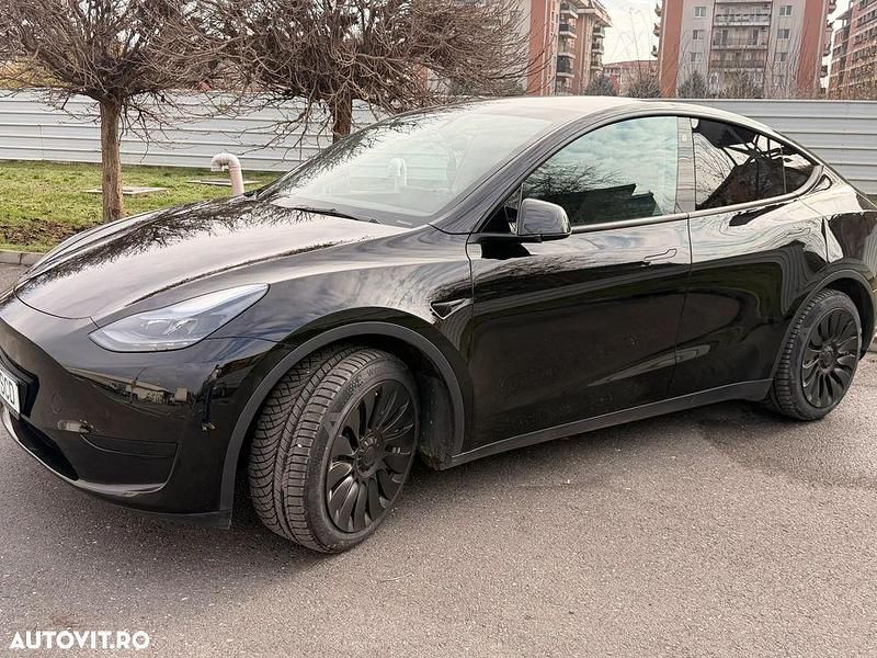 Second-hand Tesla Model Y Standard Range 219 kW (299 CP) 2022 Culoarenegru SUV