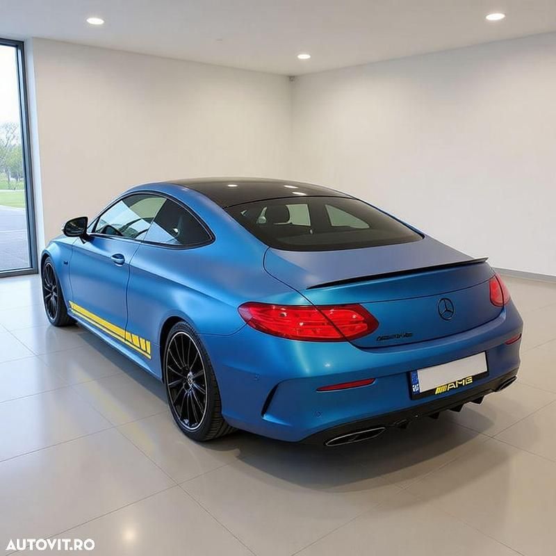 Second-hand Mercedes C200 AMG line 184 CP (135 kW) 2017 Culoarealbastru Coupe