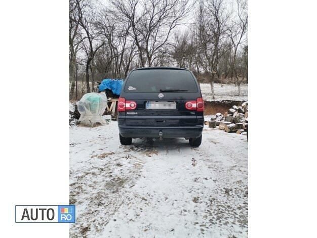 Second-hand VW Sharan 90 CP (66 kW) 2006 Albastru Monovolum