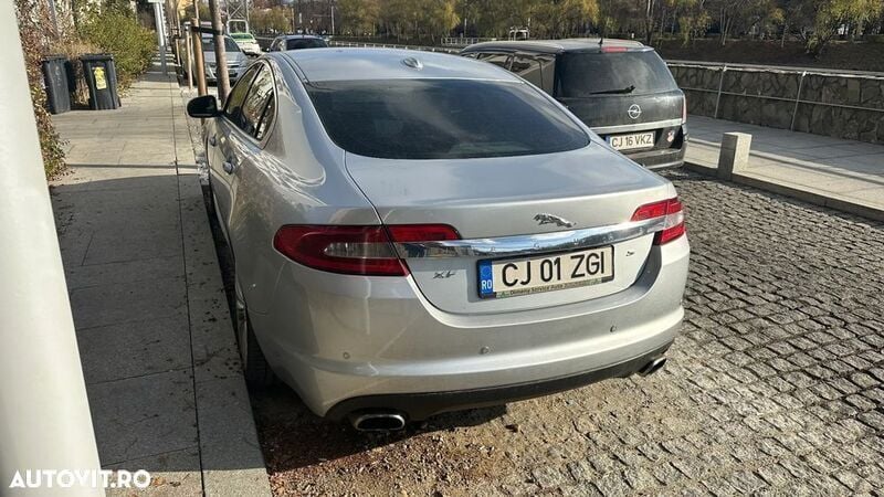 Gri Utilizat 2010 Jaguar XF Premium Luxury Berlinǎ | 5.799 EUR (Preț OK) - Imagine 1/4