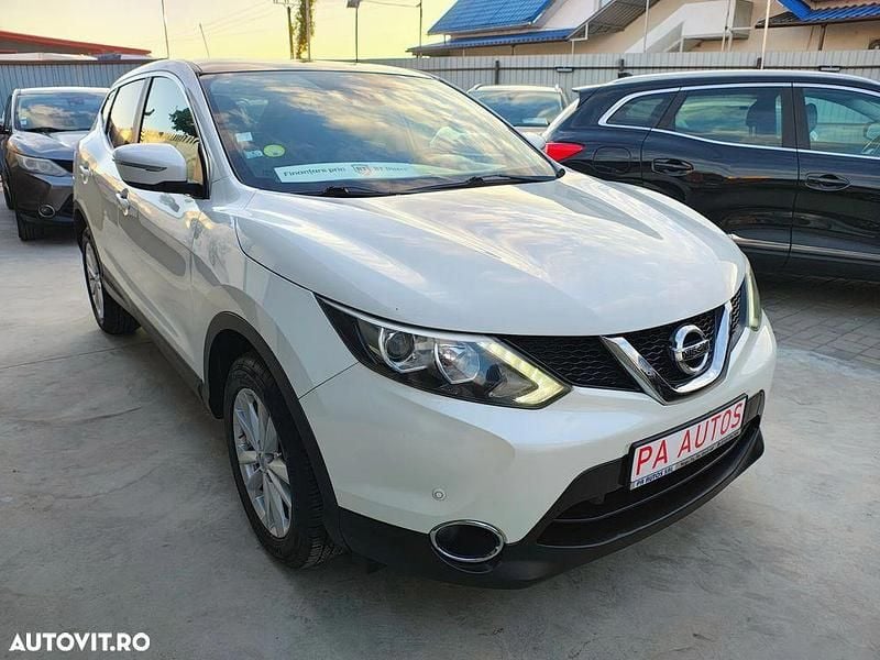 Culoarealb Utilizat 2014 Nissan Qashqai Tekna+ SUV | 9.200 EUR (Preț bun) - Imagine 1/4