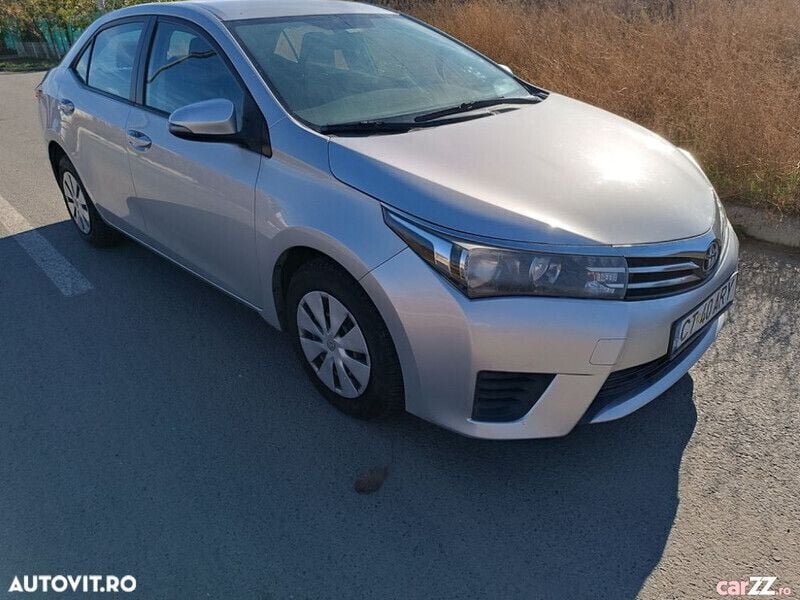 Second-hand Toyota Corolla Luna 99 CP (72 kW) 2016 Gri Berlinǎ