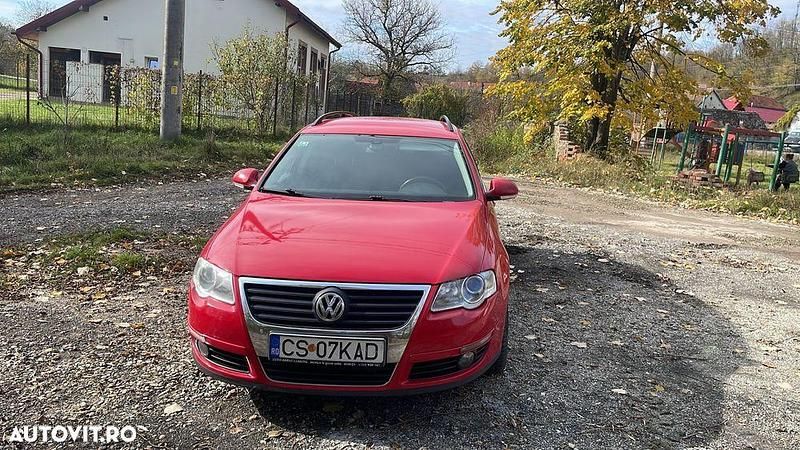 Culoarerosu Utilizat 2010 VW Passat Break | 3.499 EUR (Preț OK) - Imagine 1/4