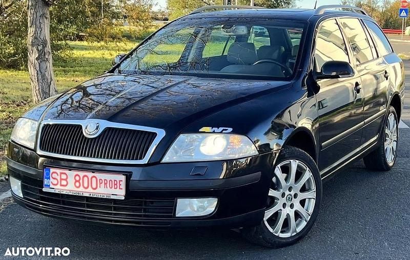 Culoarenegru Utilizat 2008 Skoda Octavia LAURIN & KLEMENT Break | 3.999 EUR (Preț bun) - Imagine 1/4