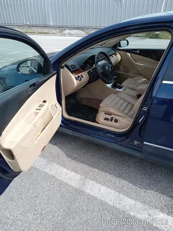 Utilizat 2006 VW Passat Berlinǎ | 2.250 EUR (Preț bun) - Imagine 1/4